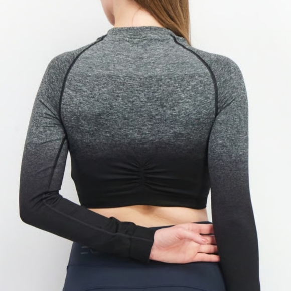 Gymshark Adapt Ombre Crop Top Grey Black Size Small Active Top Long Sleeved - Picture 6 of 15